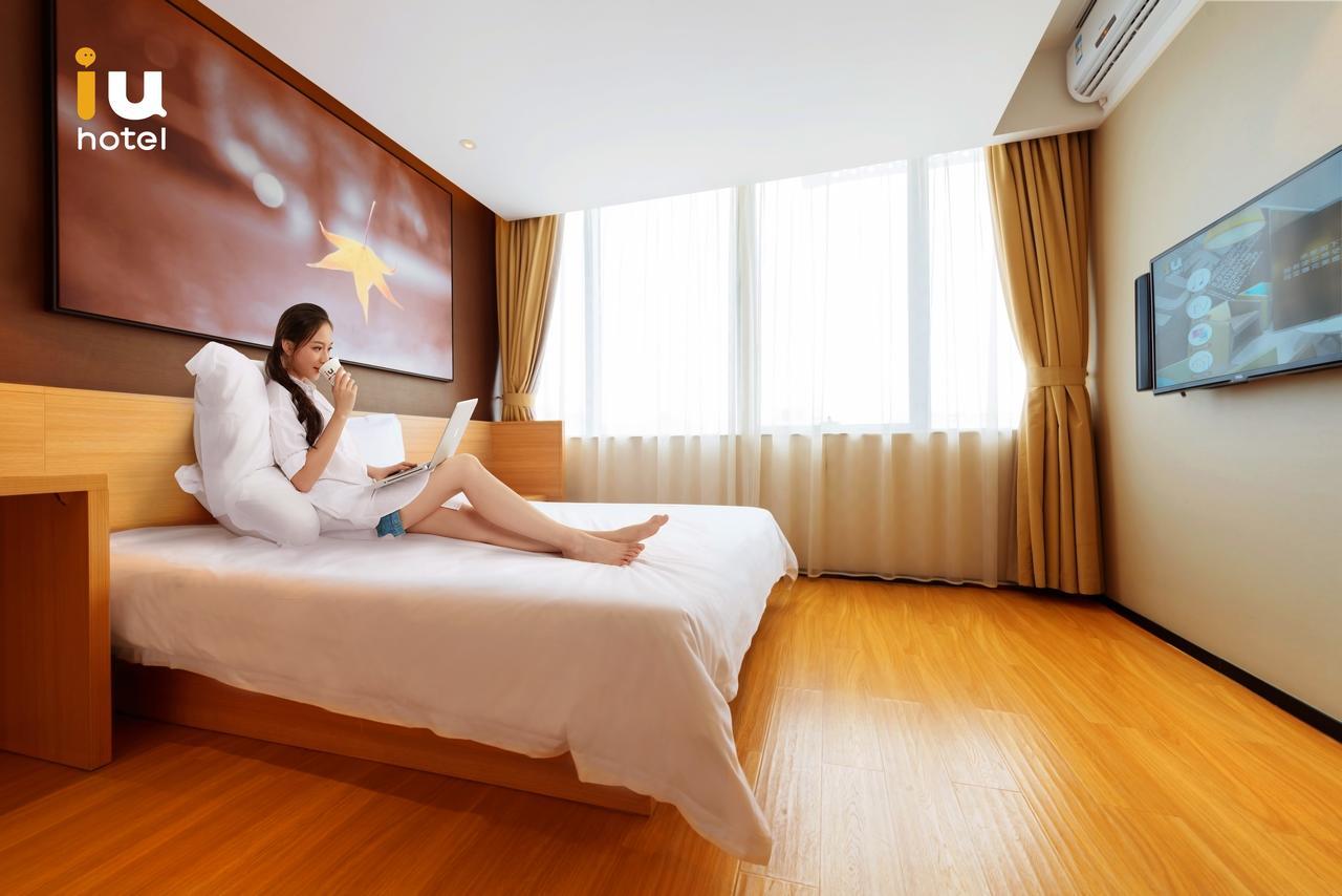 Iu Hotel Urumqi Shinianzi Bus Station Luaran gambar
